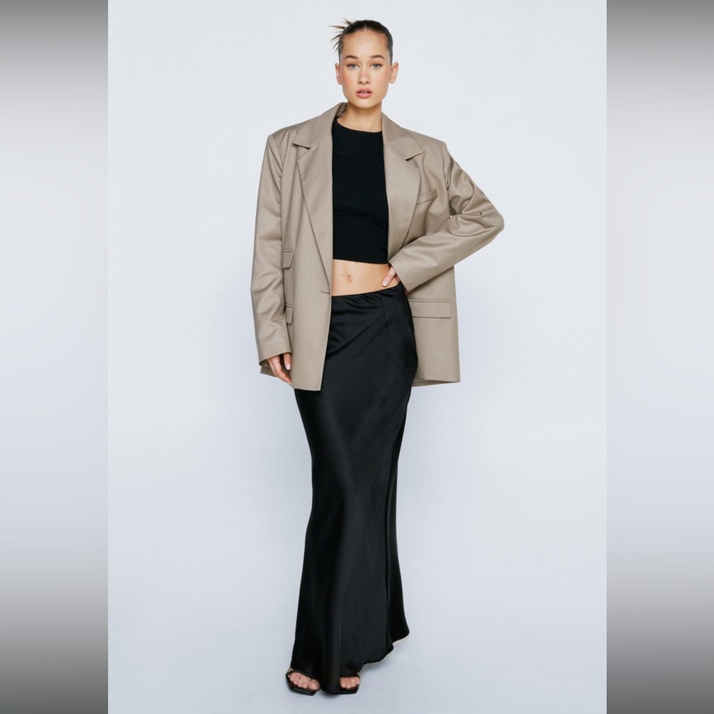 NEW WITH TAGS Nasty gal black satin slip maxi skirt bias cut
